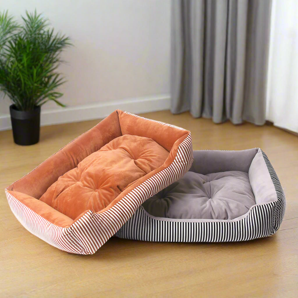 Comfy Cat & Dog Bed for Peaceful Naps
